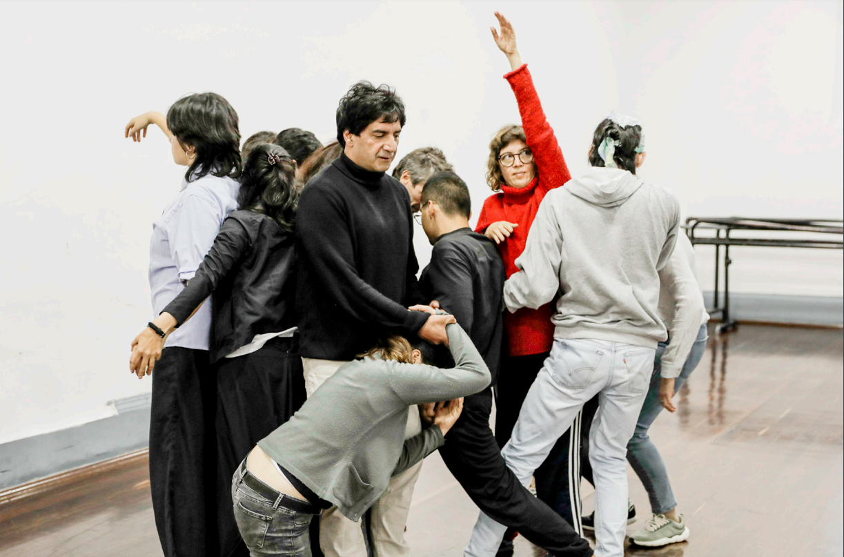 RESPIRANDO: Tránsitos en el aquí y ahora para futuros necesarios