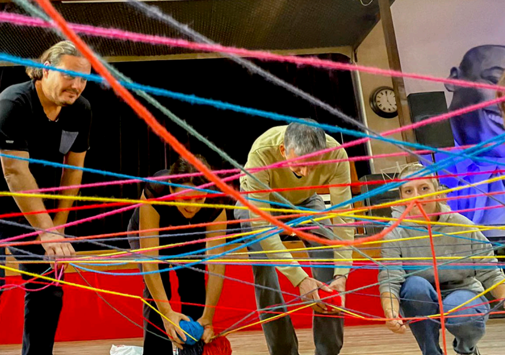 CONFIANDO EN EL OTRO Y EN EL GRUPO: UN ESPACIO SEGURO Y DE ACOGIDA